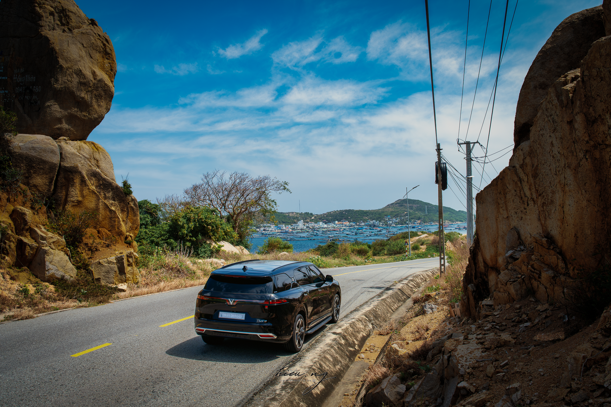 [VF 9] Hướng dẫn nhả súng sạc VinFast VF 9 bằng phương pháp thủ công khi gặp sự cố